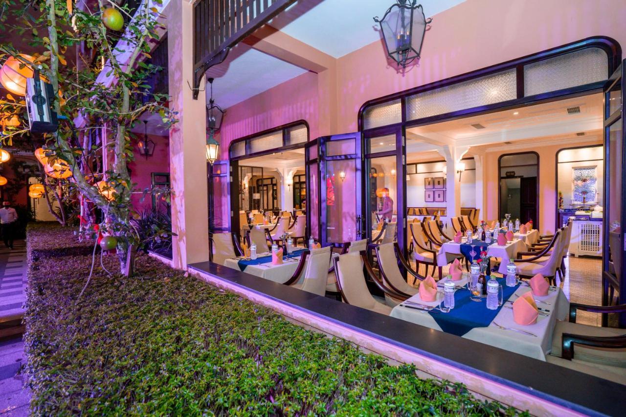Allegro Hoi An . A Little Luxury Hotel & Spa מראה חיצוני תמונה The restaurant at the hotel