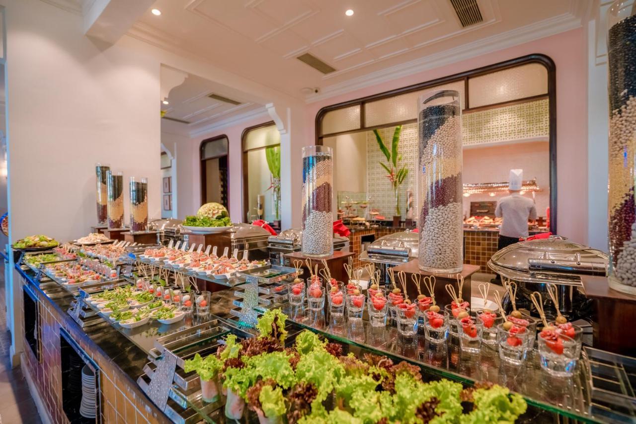 Allegro Hoi An . A Little Luxury Hotel & Spa מראה חיצוני תמונה A salad bar