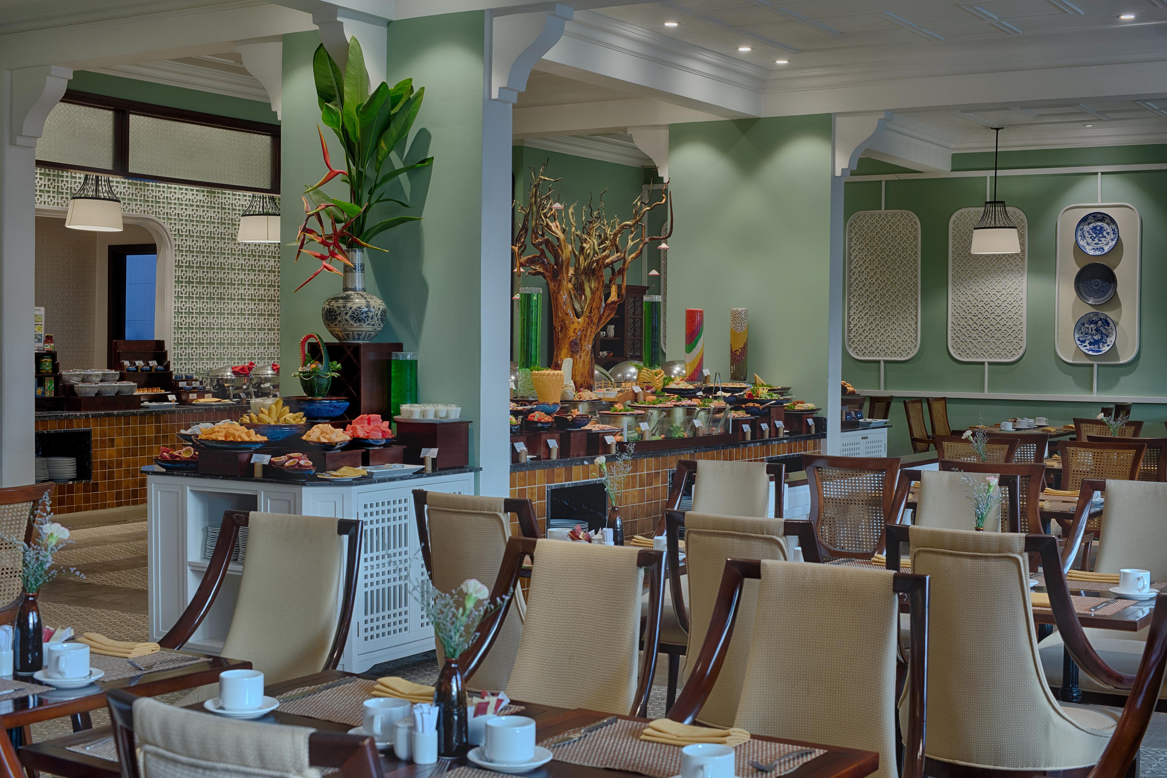 Allegro Hoi An . A Little Luxury Hotel & Spa מראה חיצוני תמונה The restaurant at the hotel