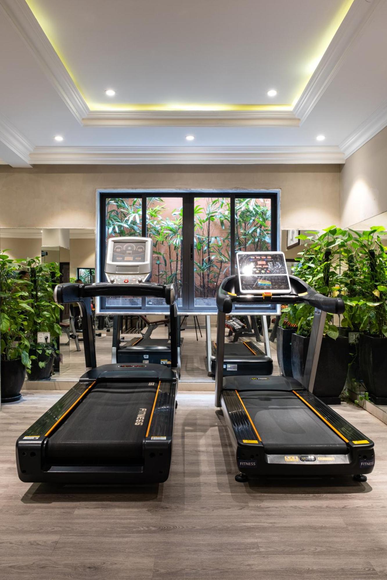 Allegro Hoi An . A Little Luxury Hotel & Spa מראה חיצוני תמונה The gym at the Mandarin Oriental, Paris